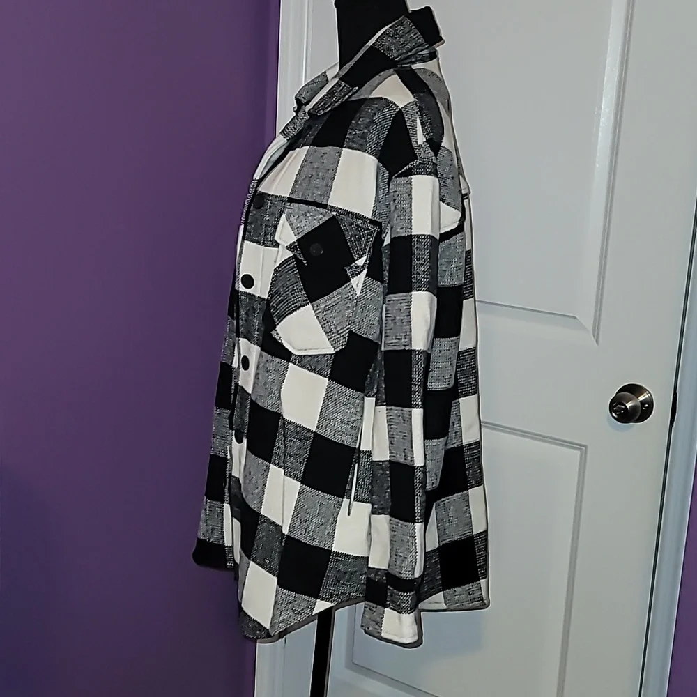 RDI Black and White Plaid Utility Jacket Sz: M